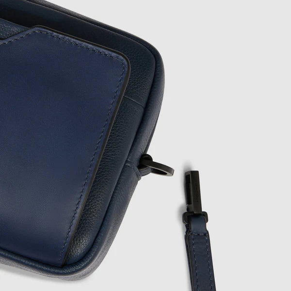 Piquadro Pochette Blu in pelle a due scomparti con tracolla rimovibile AC6913S142