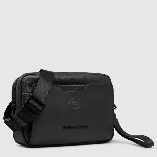 Piquadro Pochette Nera in pelle  a due scomparti con tracolla rimovibile AC6913S142