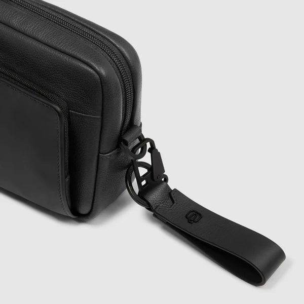 Piquadro Pochette Nera in pelle  a due scomparti con tracolla rimovibile AC6913S142