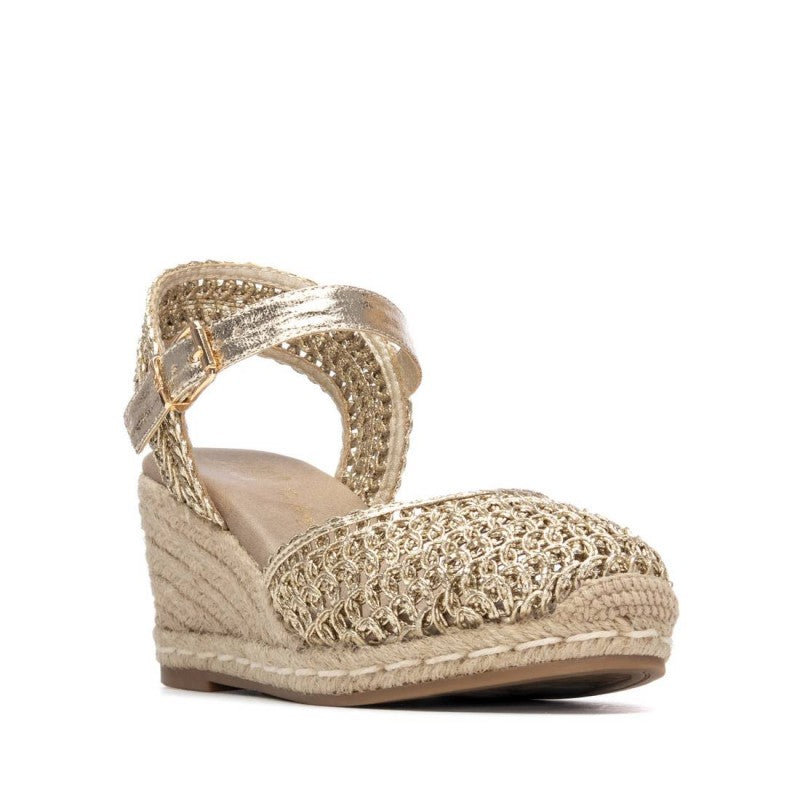 XTI Espadrillas da donna Oro effetto intrecciato con fibbia 145296