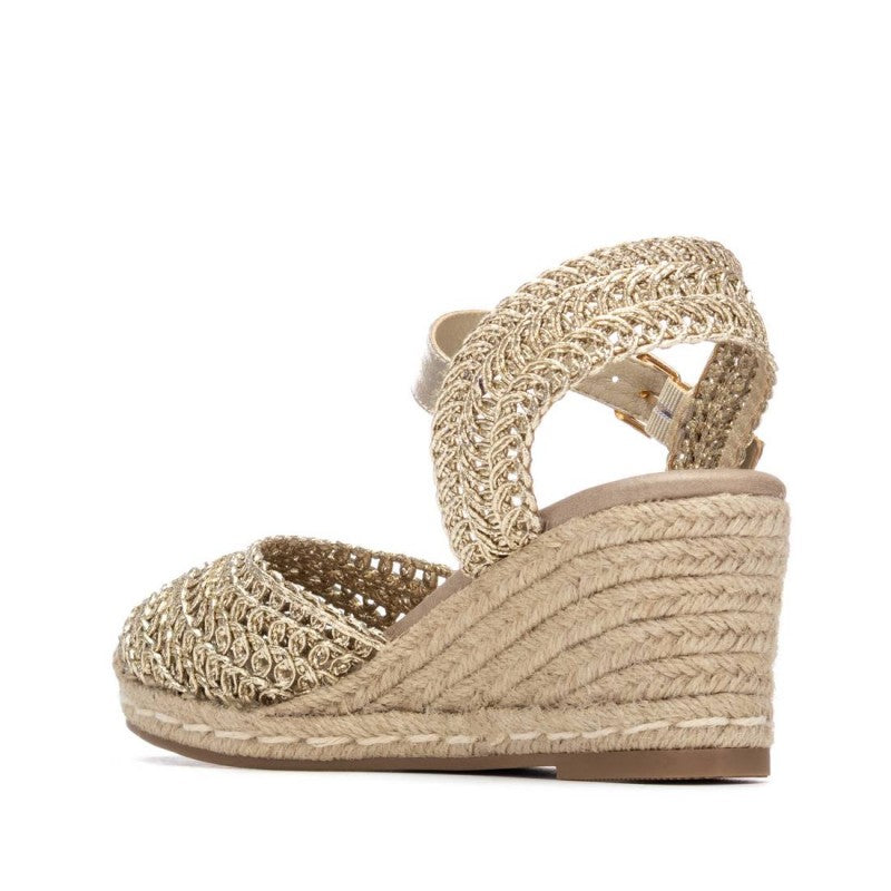 XTI Espadrillas da donna Oro effetto intrecciato con fibbia 145296