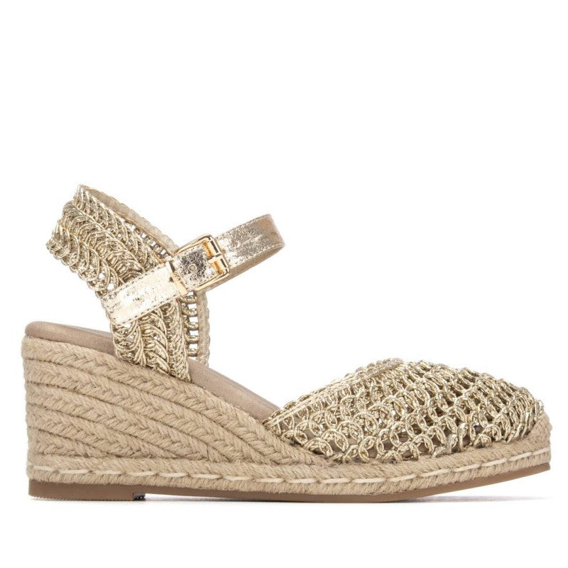 XTI Espadrillas da donna Oro effetto intrecciato con fibbia 145296